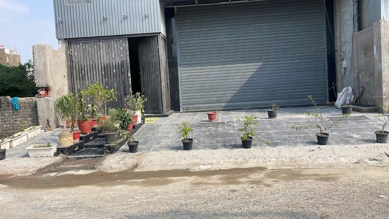 Exterior View, gomti nagar Commercial Office Space 2000 Sq.Ft. In Gomti Nagar Lucknow 9661342