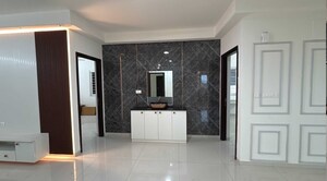 Room in 3 BHK Apartment at Rajapushpa Provincia, Narsingi – for Rent