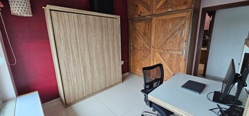 Study Room in 2 BHK Apartment at Romell Aether, Goregaon East – for Rent