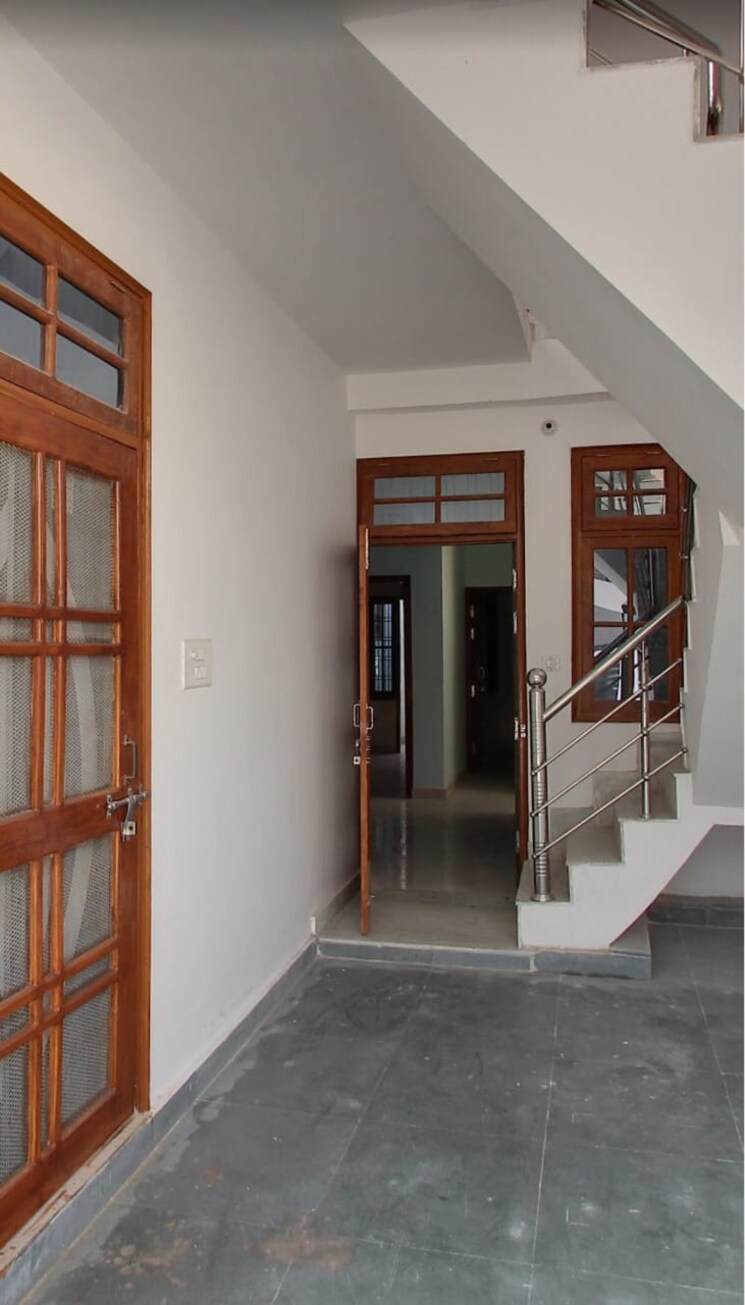  Parking, uttardhauna 2 Bedroom 1100 Sq.Ft. Independent House In Uttardhauna Lucknow 9661357