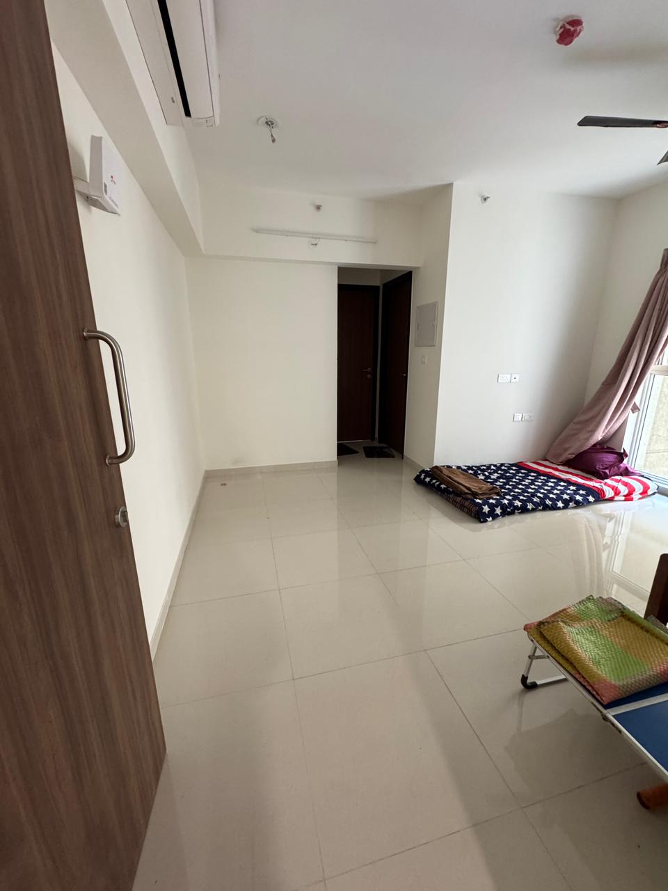 1 BHK Apartment For Rent in Lodha Amara