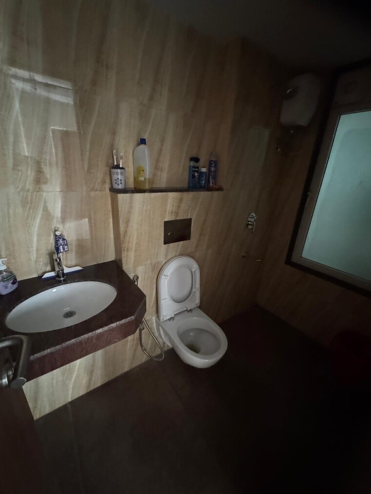Bathroom, lodha-amara 1 Bedroom 446 Sq.Ft. Apartment In Kolshet Road Thane 9661361