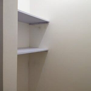 Room in 2 BHK Apartment at Lodha Amara, Kolshet Road – for Rent