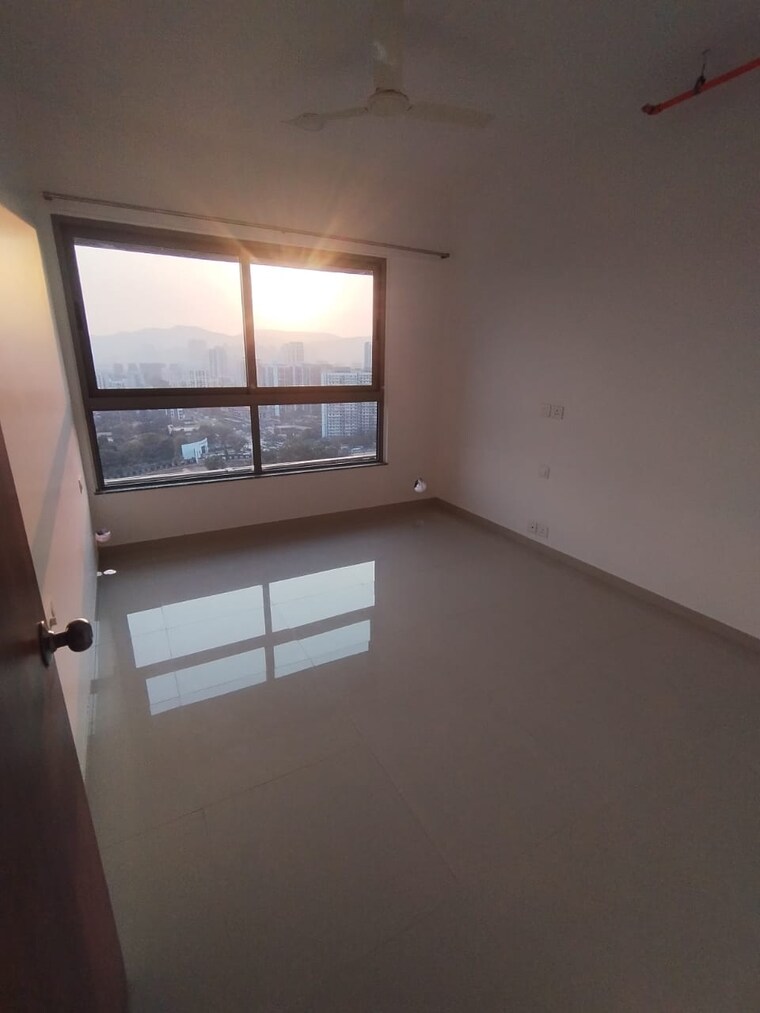 Room, kalpataru-immensa 2 Bedroom 808 Sq.Ft. Apartment In Kolshet Road Thane 9661365