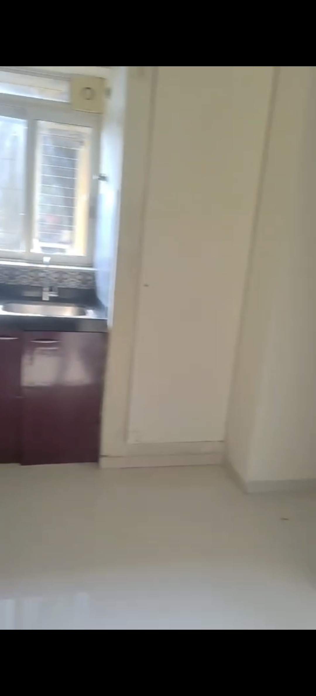 1.5 BHK Apartment For Sale in Lodha Amara