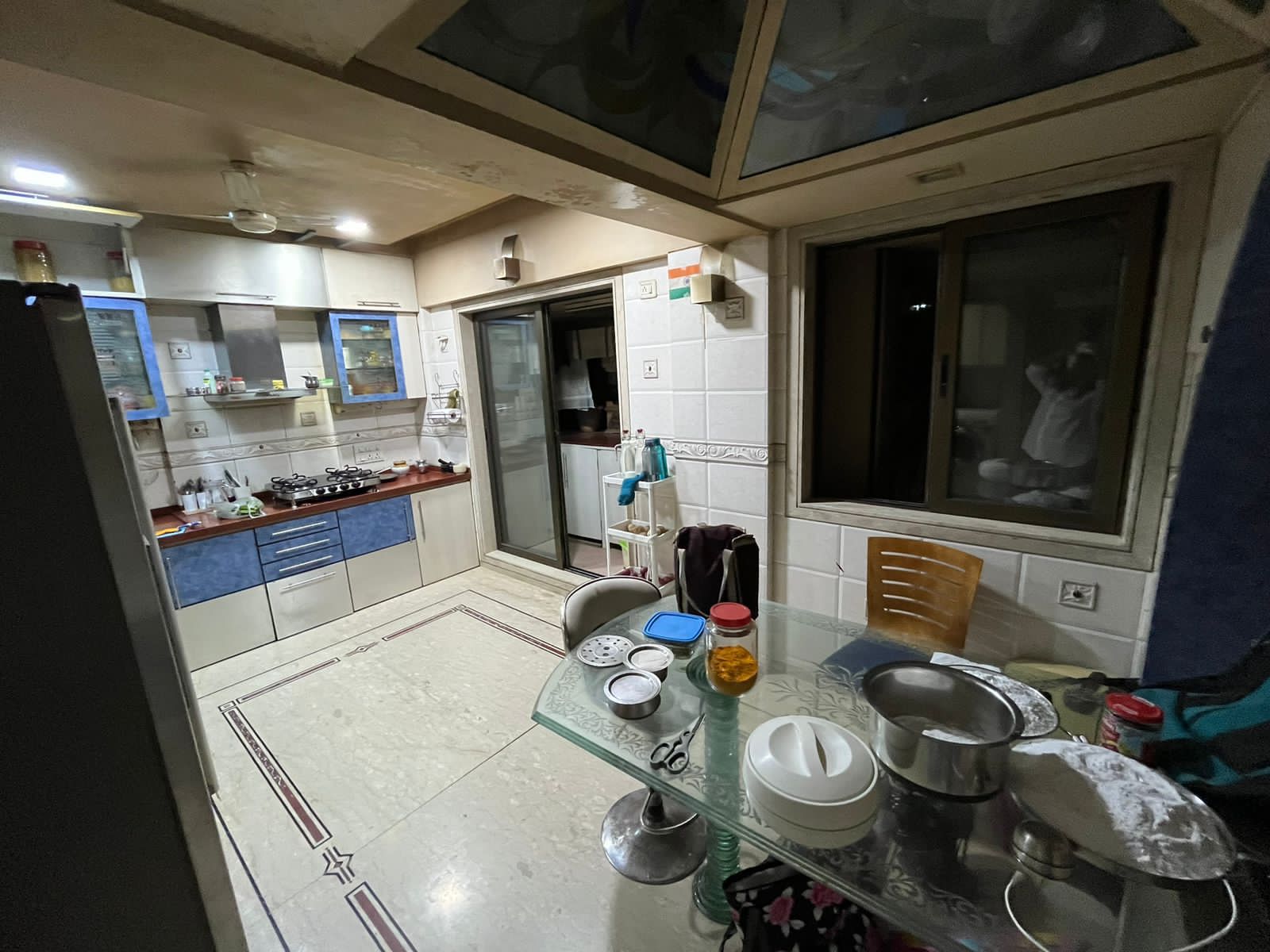 Team Area in 3 BHK Apartment at Parinee Anand Villa, Santacruz West – for Sale