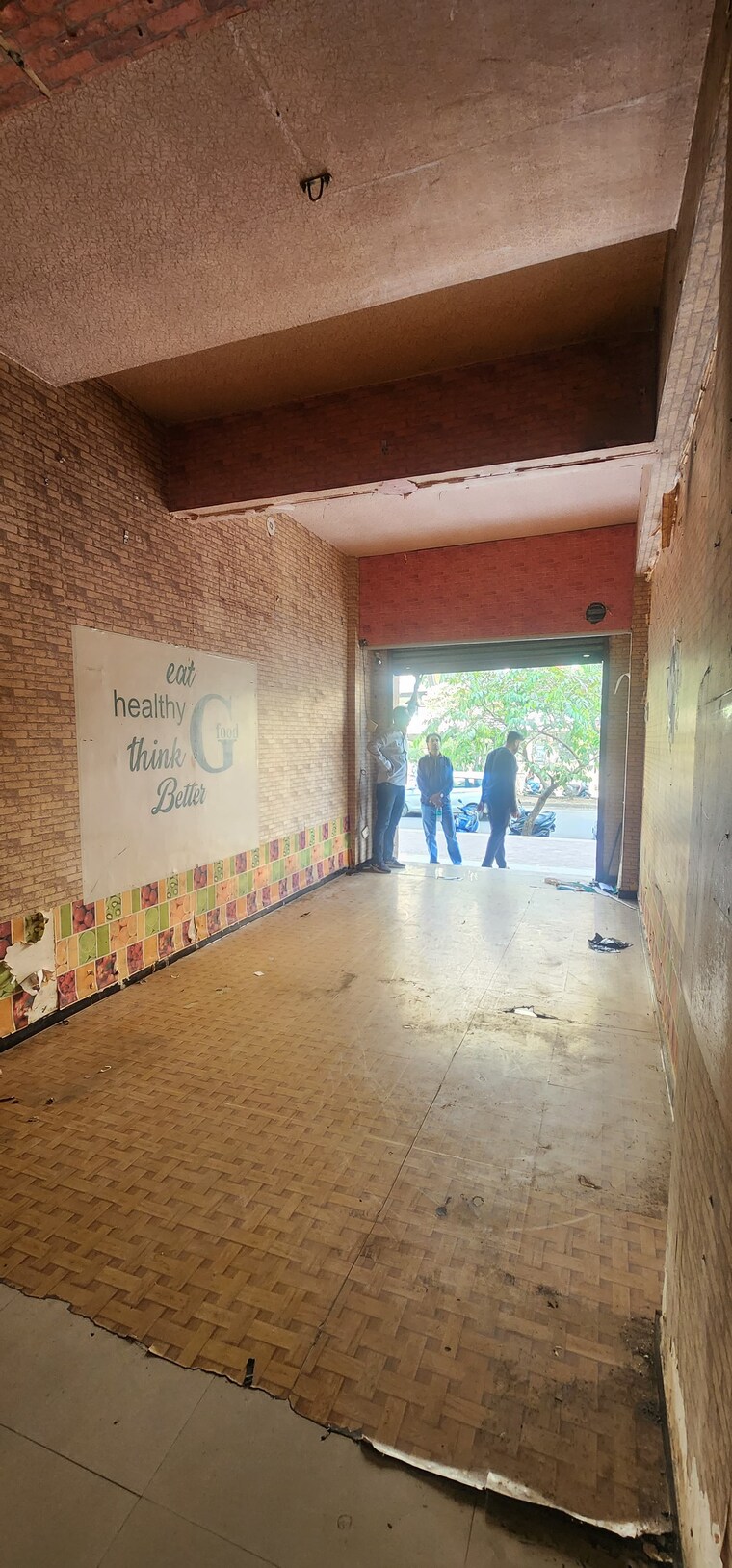 Room, agarwal-and-doshi-complex Commercial Shop 400 Sq.Ft. In Vasai West Palghar 9661369