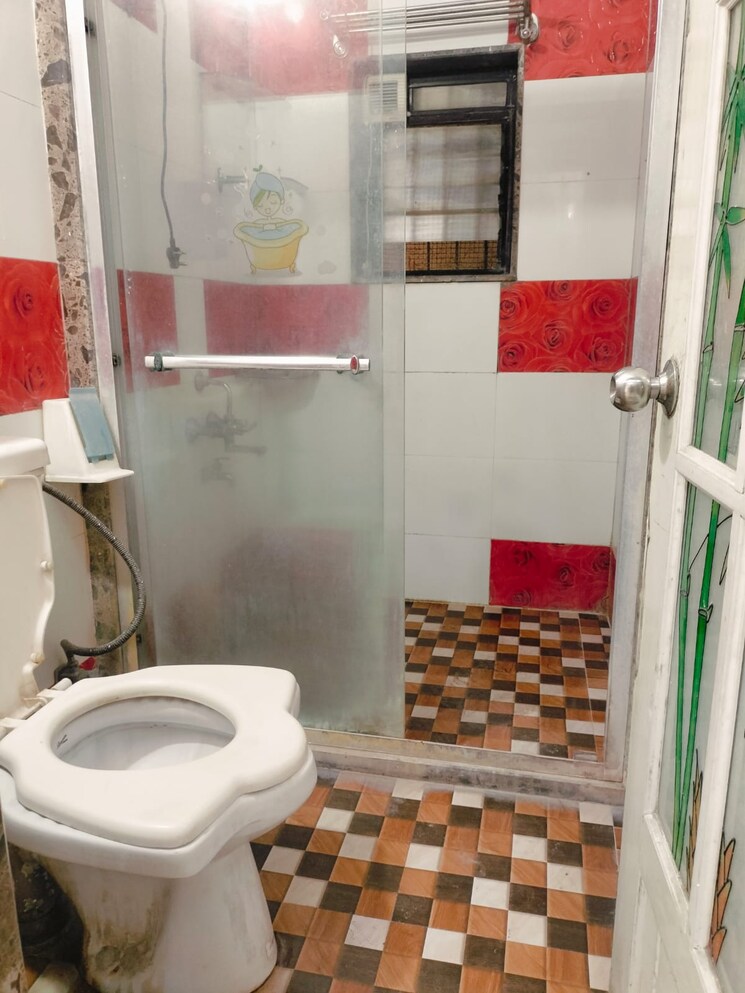 Bathroom, swastik-regalia 2 Bedroom 720 Sq.Ft. Apartment In Waghbil Thane 9661381