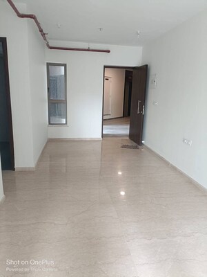 Living Room in 2 BHK Apartment at Kalpataru Paramount, Kapur Bawdi – for Rent