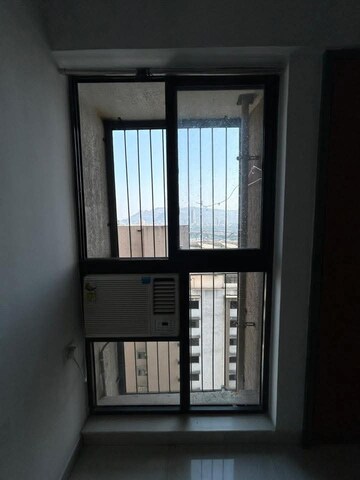 Furnished Amenities in 1 BHK Apartment at Lodha Crown Quality Homes, Majiwada – for Rent