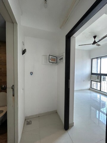 Room in 1 BHK Apartment at Lodha Crown Quality Homes, Majiwada – for Rent