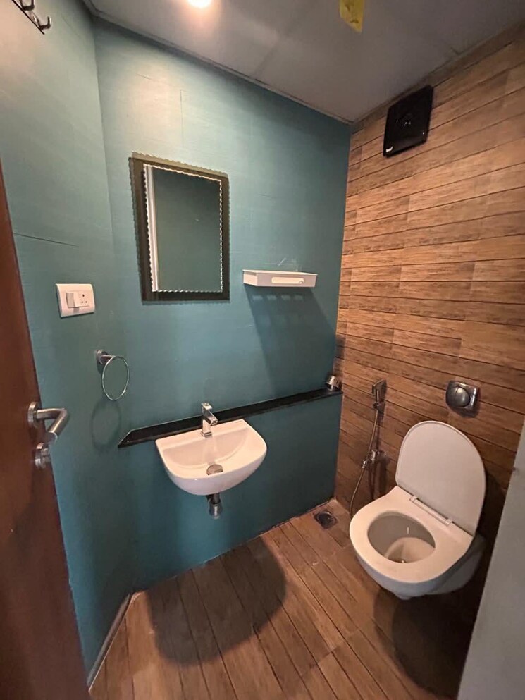 Bathroom, lodha-crown-quality-homes 1 Bedroom 500 Sq.Ft. Apartment In Majiwada Thane 9661403