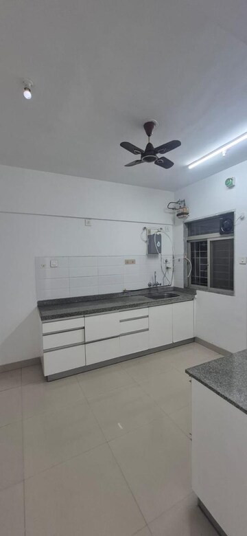 Room in 2 BHK Apartment at Bramhacorp F Residences, Kalyani Nagar – for Rent