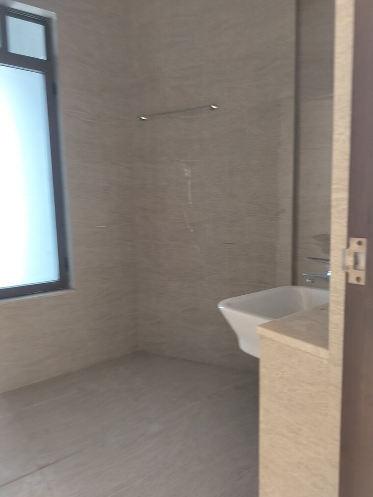 Bathroom, adani-ten-bkc 3 Bedroom 1389 Sq.Ft. Apartment In Bandra East Mumbai 9661409