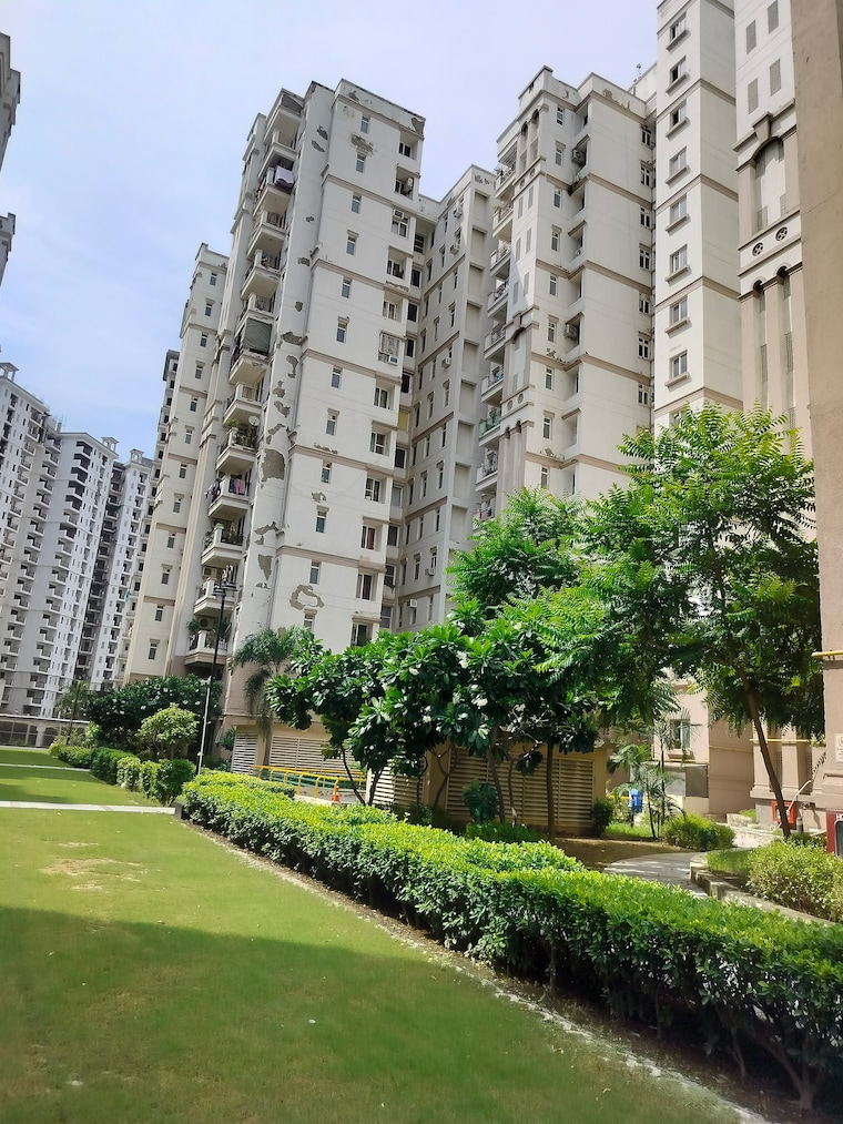 Exterior View, ramprastha-city-the-atrium 3 Bedroom 1285 Sq.Ft. Apartment In Sector 37d Gurgaon 9661415