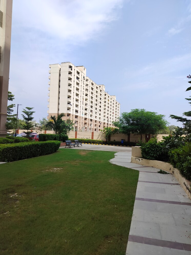 Exterior View, ramprastha-city-the-atrium 2 Bedroom 1055 Sq.Ft. Apartment In Sector 37d Gurgaon 9661419