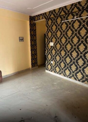 2 BHK Apartment For Rent in Husainganj