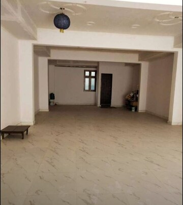 Room in  Office Space at Naka Hindola – for Rent