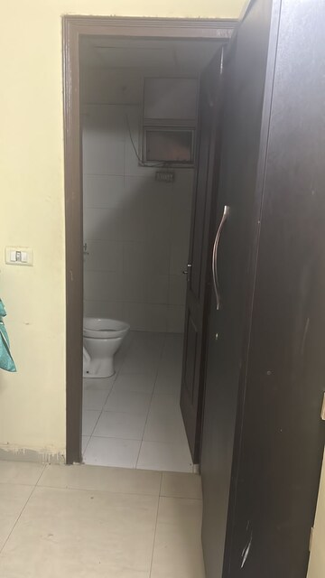 Furnished Amenities in 2.5 BHK Apartment at Rohtas Plumeria, Gomti Nagar – for Rent