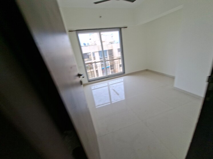 Room, godrej-emerald 2 Bedroom 708 Sq.Ft. Apartment In Ghodbunder Road Thane 9661469