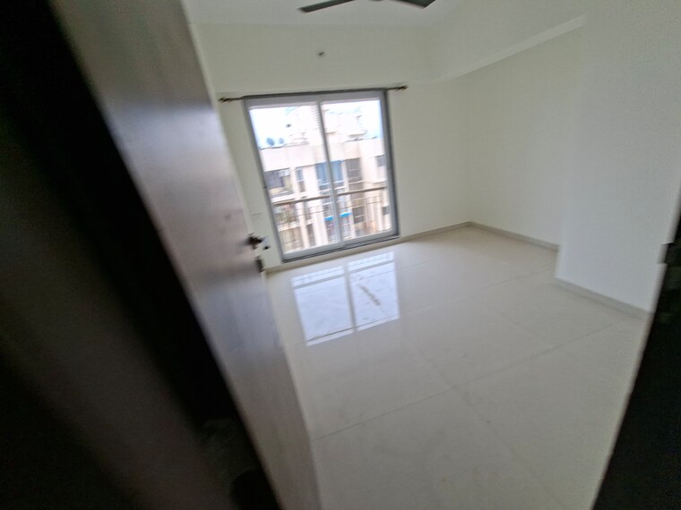 Room, godrej-emerald 2 Bedroom 708 Sq.Ft. Apartment In Ghodbunder Road Thane 9661469