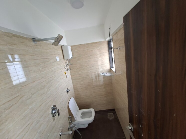 Bathroom, godrej-emerald 2 Bedroom 801 Sq.Ft. Apartment In Ghodbunder Road Thane 9661476