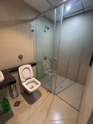 Bathroom in 4 BHK Apartment at Sobha Indraprastha, Rajaji Nagar – for Rent