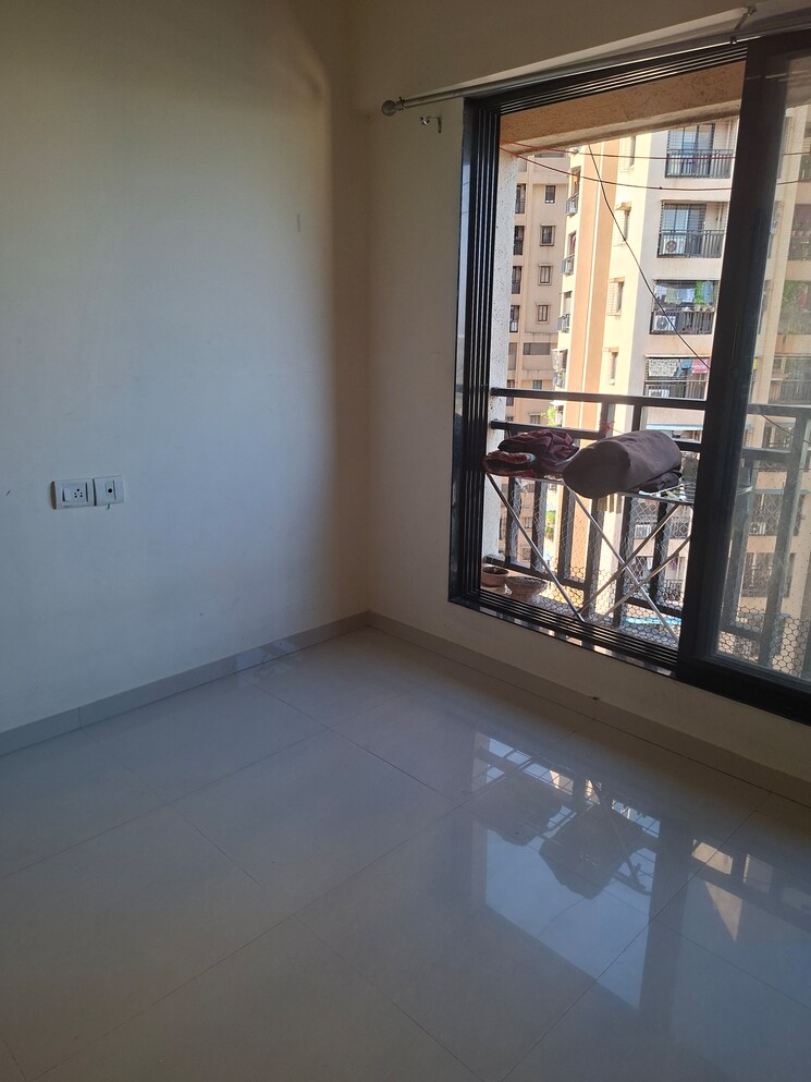  Parking, puranik-rumah-bali 1 Bedroom 396 Sq.Ft. Apartment In Ghodbunder Road Thane 9661490