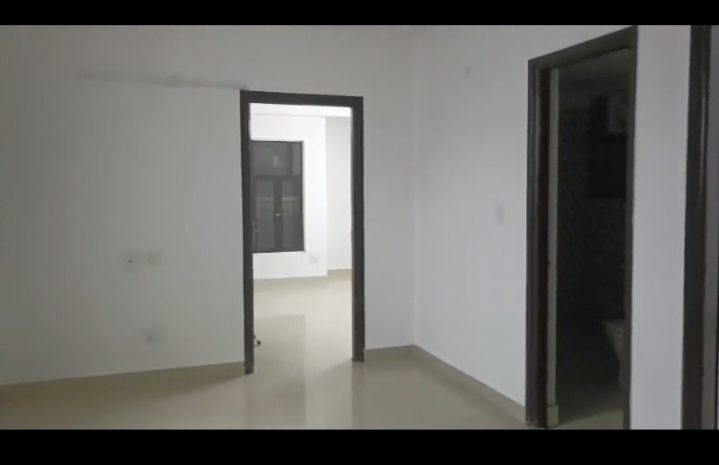 2 BHK + Pooja Room 1000 Sq.Ft. Apartment in SG Grand