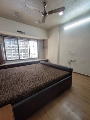 Bedroom in 2 BHK Apartment at Pleasant CHS Malad, Malad West – for Rent
