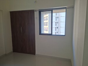 Room in 1 BHK Apartment at Puranik Rumah Bali, Ghodbunder Road – for Rent