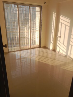 2 BHK Apartment For Rent in JSB Nakshatra Greens, Naigaon East