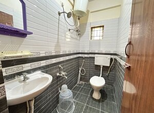 Master Bedroom in 1 BHK Apartment at Kondapur – for Rent