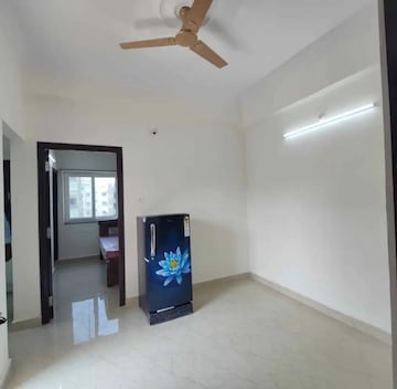 Room in 1 BHK Apartment at Kondapur – for Rent