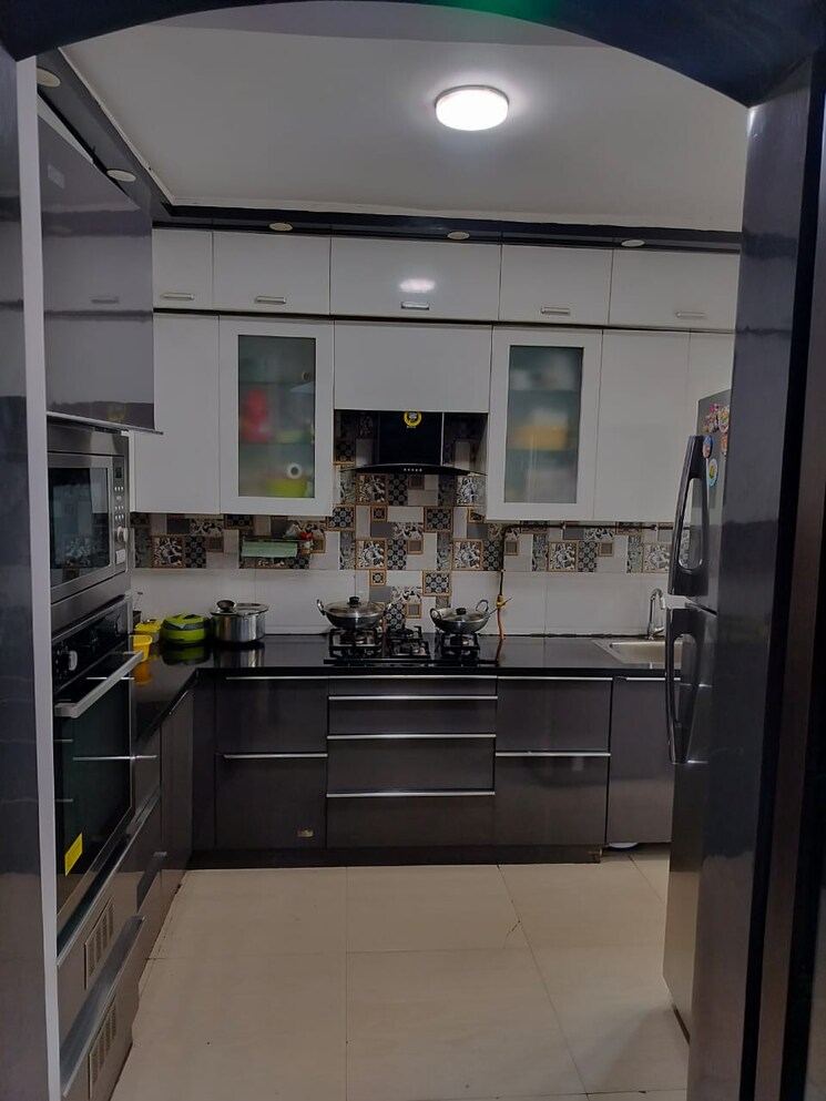 Kitchen, ramprastha-city-the-edge-towers 3 Bedroom 1770 Sq.Ft. Apartment In Sector 37d Gurgaon 9661596