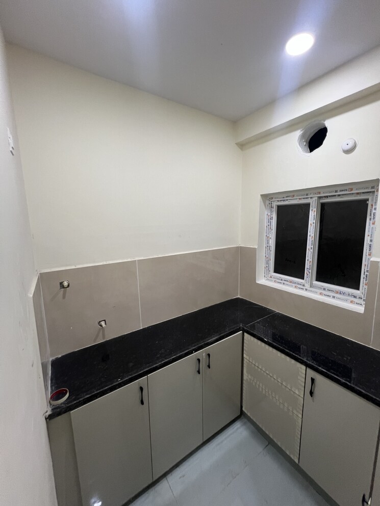 undefined, kondapur 1 Bedroom 750 Sq.Ft. Apartment In Kondapur Hyderabad 9661602