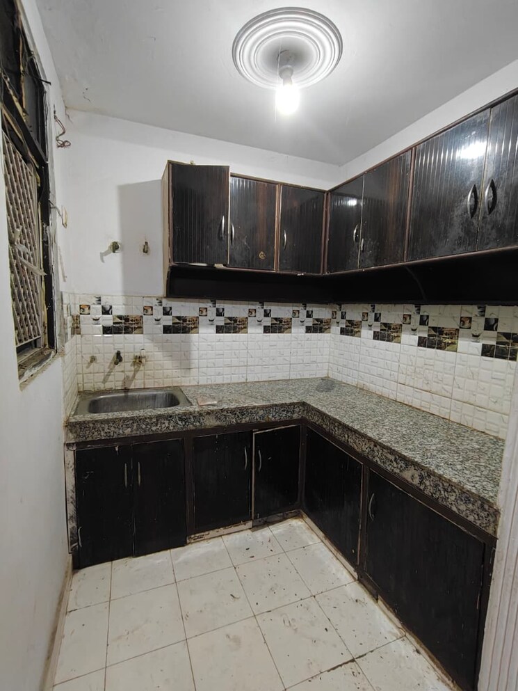 Kitchen, rwa-apartments-sector-122 2 Bedroom 1050 Sq.Ft. Apartment In Sector 122 Noida 9661619