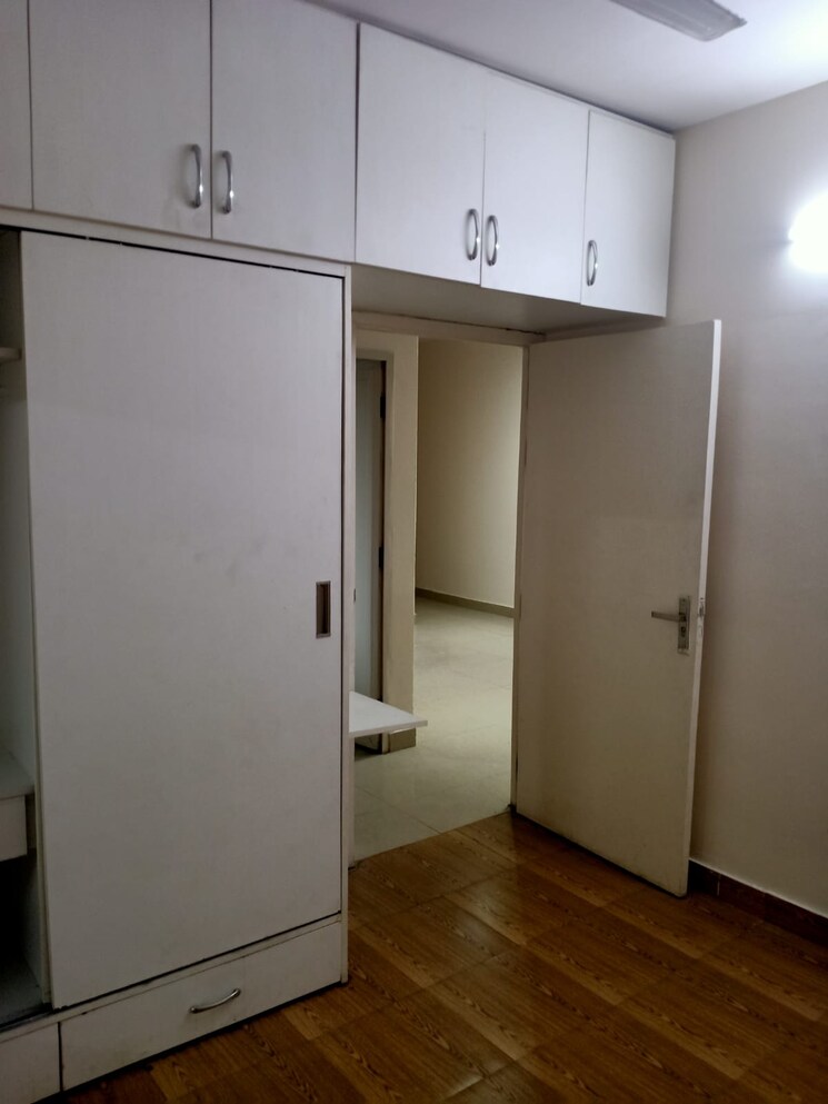 Room, tulip-lemon 2 Bedroom 526 Sq.Ft. Apartment In Sector 69 Gurgaon 9661629