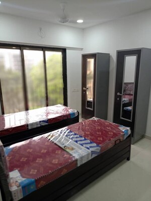 Room in  Pg at Gokuldham Colony – for Rent