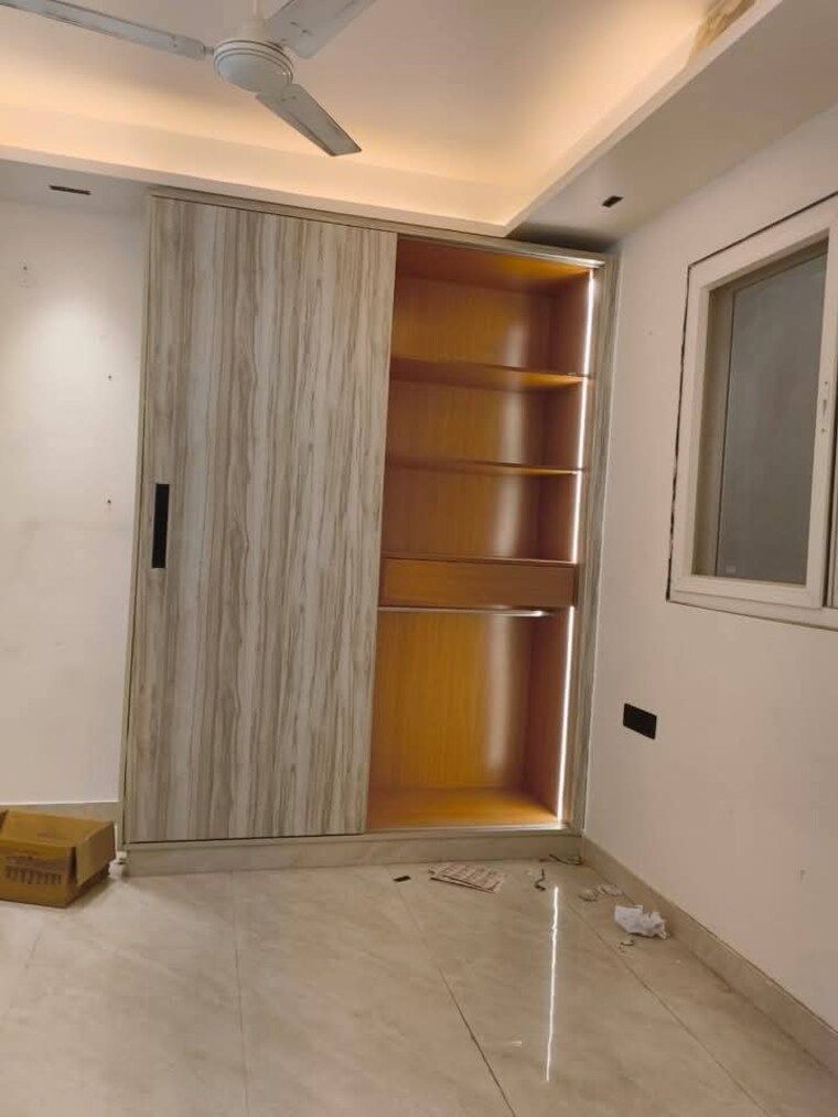 Room, saket 2 Bedroom 1000 Sq.Ft. Builder Floor In Saket Delhi 9661654