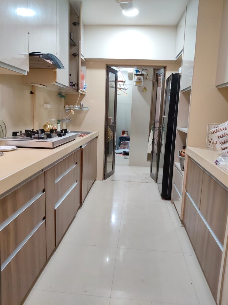 Kitchen, k-raheja-raheja-classique 3 Bedroom 1850 Sq.Ft. Apartment In Andheri West Mumbai 9661660