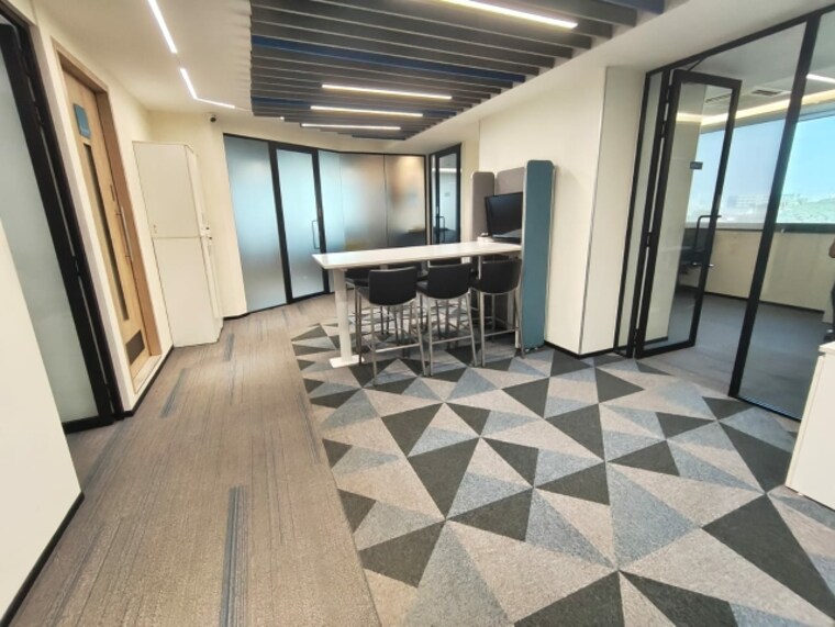 Living Room, andheri east Commercial Office Space 5270 Sq.Ft. In Andheri East Mumbai 9661661