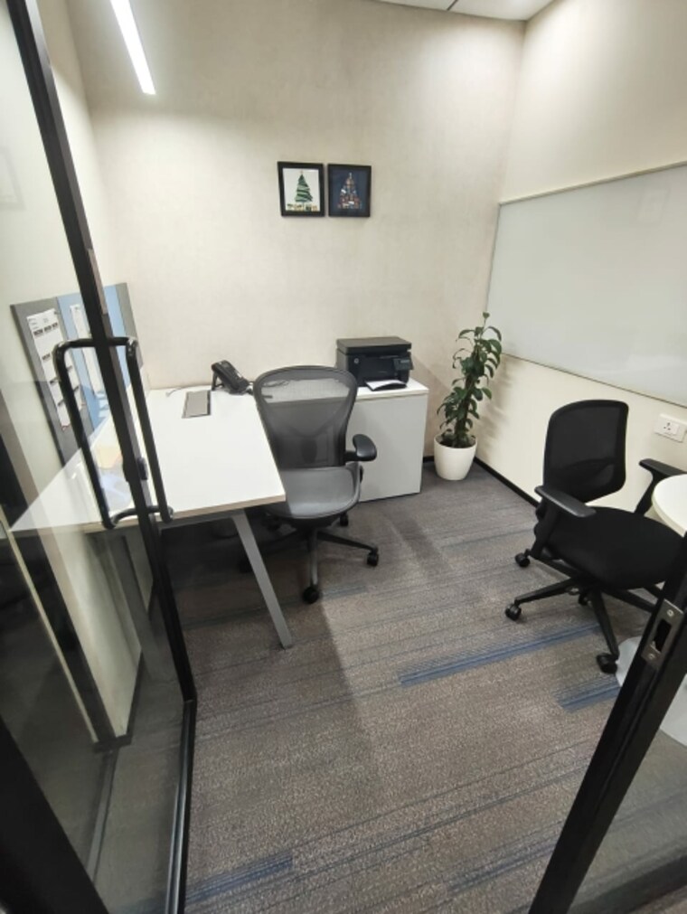Team Area, andheri east Commercial Office Space 5270 Sq.Ft. In Andheri East Mumbai 9661661
