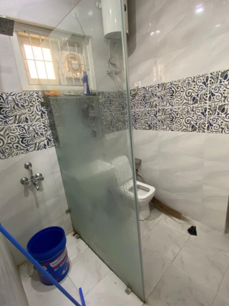 Bathroom, saket 1 Bedroom 500 Sq.Ft. Builder Floor In Saket Delhi 9661663