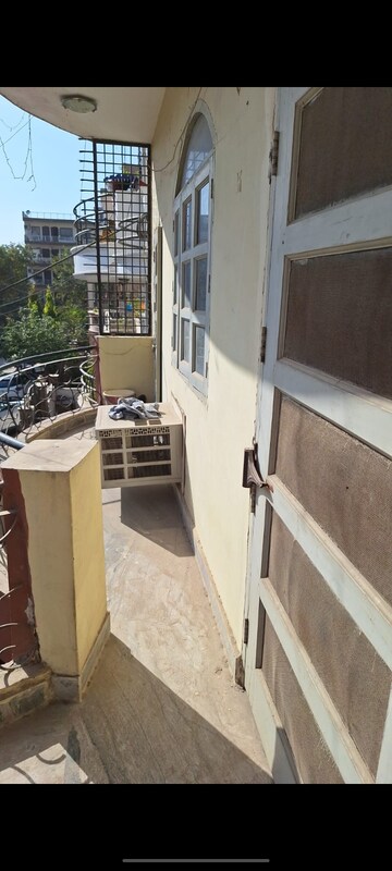 2 BHK Builder Floor For Rent in Avasiya Kalyankari Sanstha, Lajpat Nagar