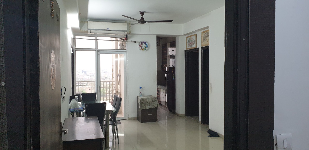 2 BHK 835 Sq.Ft. Apartment in Amrapali Golf Homes