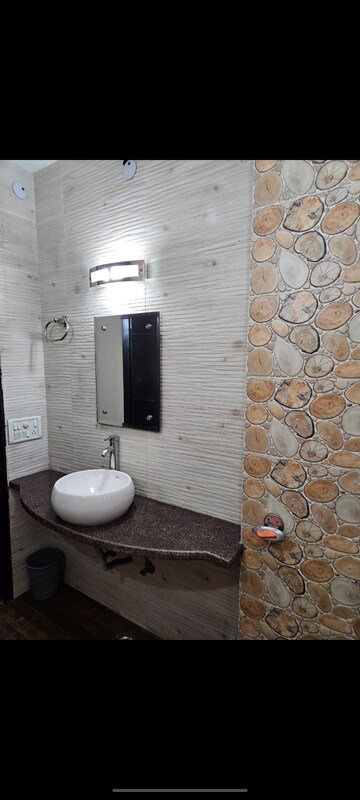 Bathroom in 4 BHK Builder Floor at Ansal Sushant Apartments, Sushant Lok I – for Rent