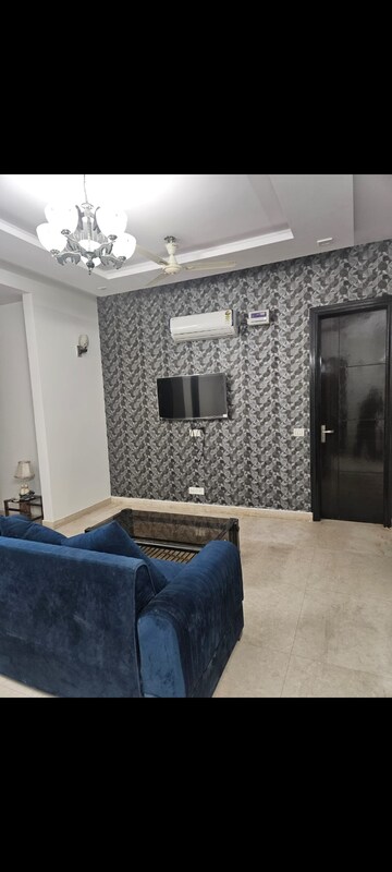 Bathroom in 4 BHK Builder Floor at Ansal Sushant Apartments, Sushant Lok I – for Rent