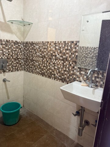 Bathroom in 1 RK Builder Floor at Saket – for Rent