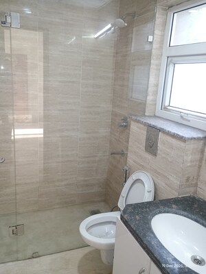 Bathroom in 3 BHK Builder Floor at BPTP Amstoria, Sector 102 – for Rent